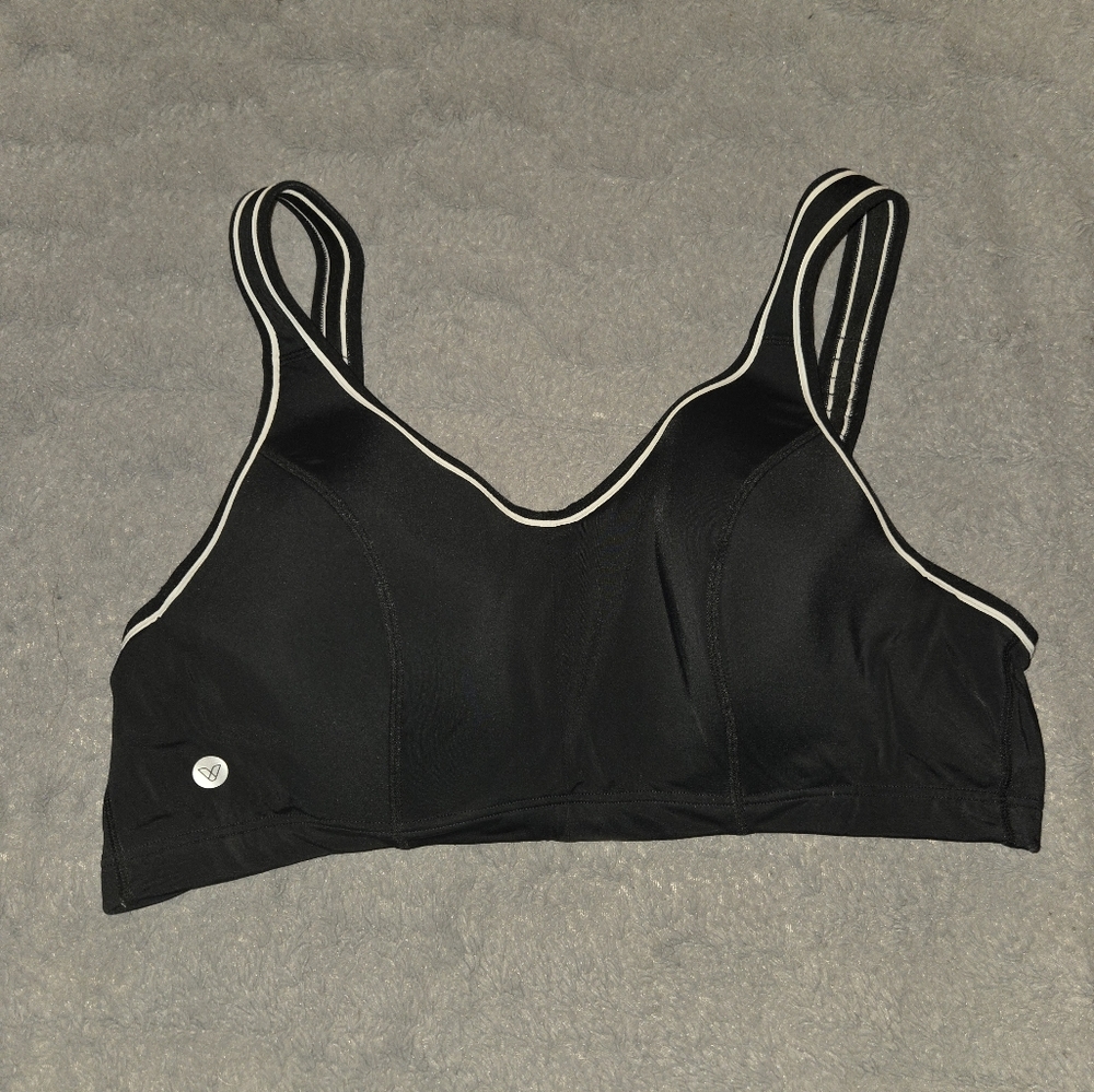FINAL PRICE!! Livi Women's Black Sports Bra